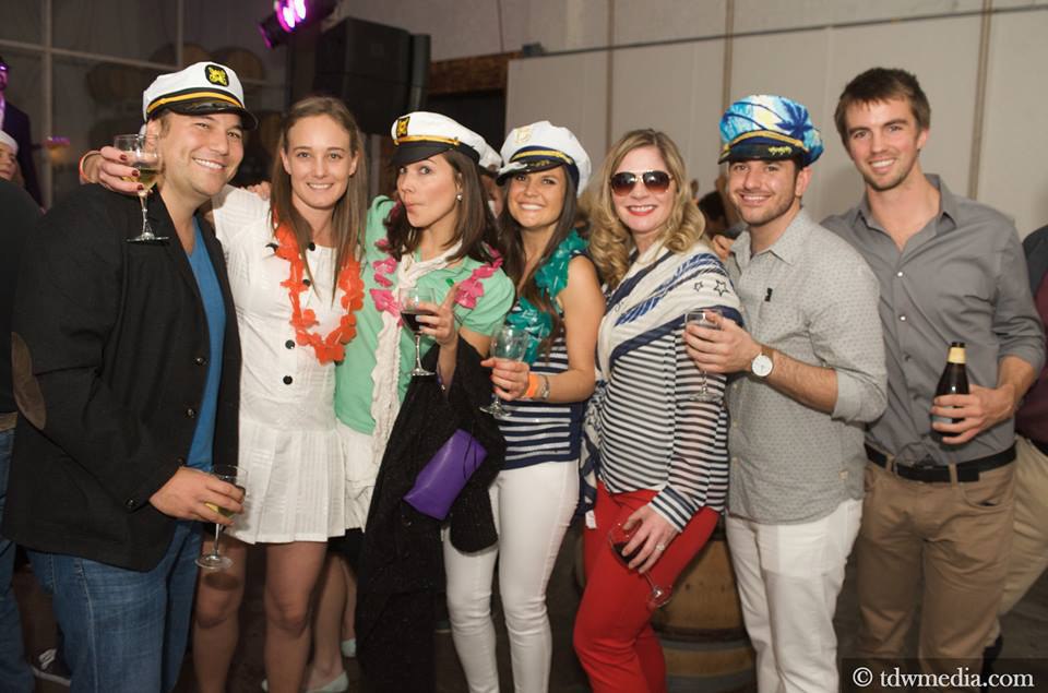 156268_654106827969443_1769153222_n